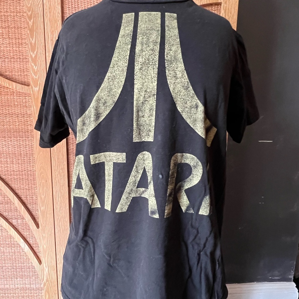 Vintage distressed Atari Black Short Sleeve Men's Tee